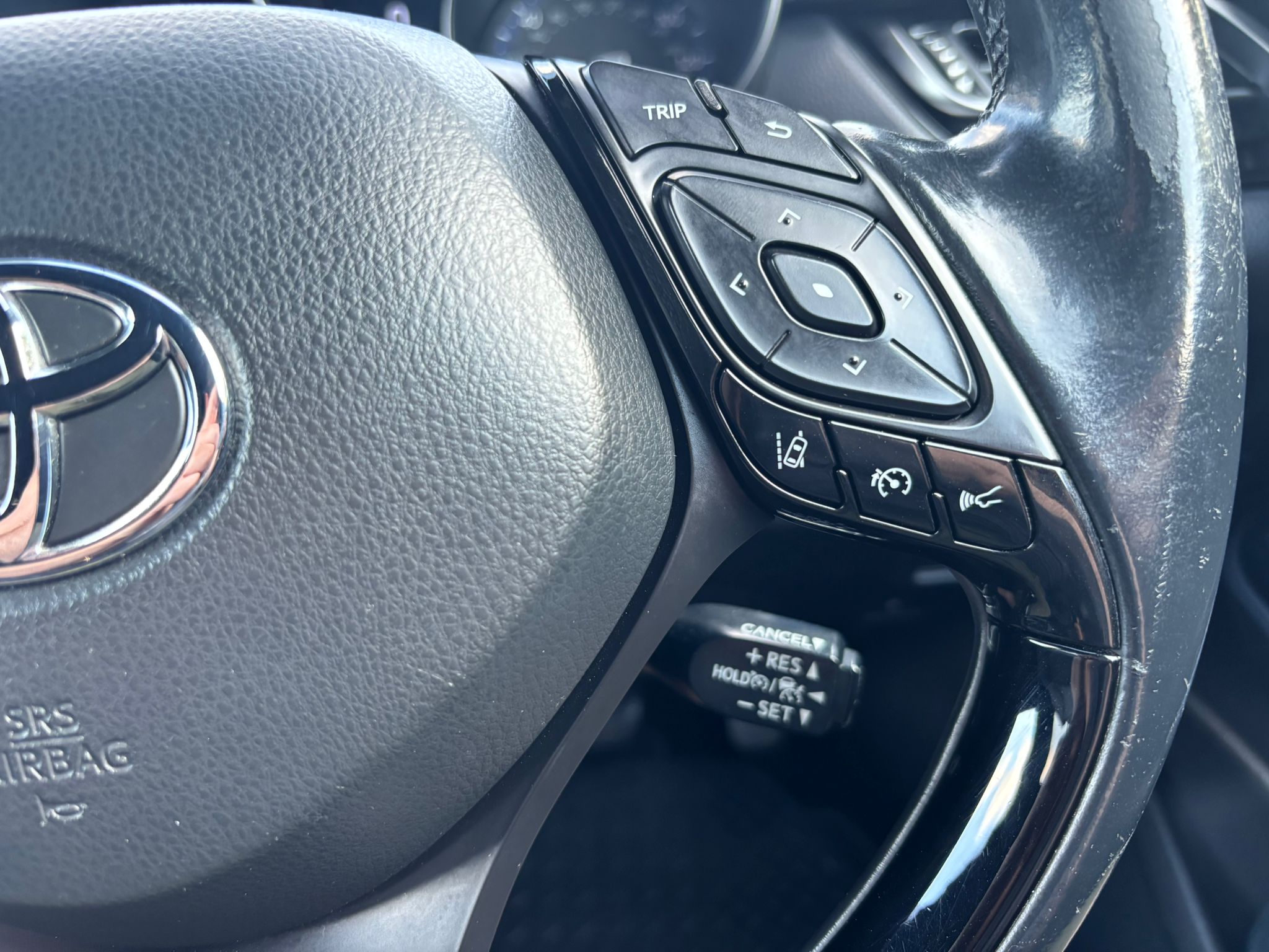 Toyota C-HR 1.8VVT-h Brothers Car Sales 